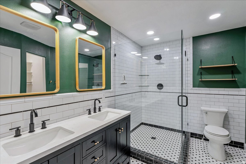 1262 N CIRCLE CV Lehi, UT 84043