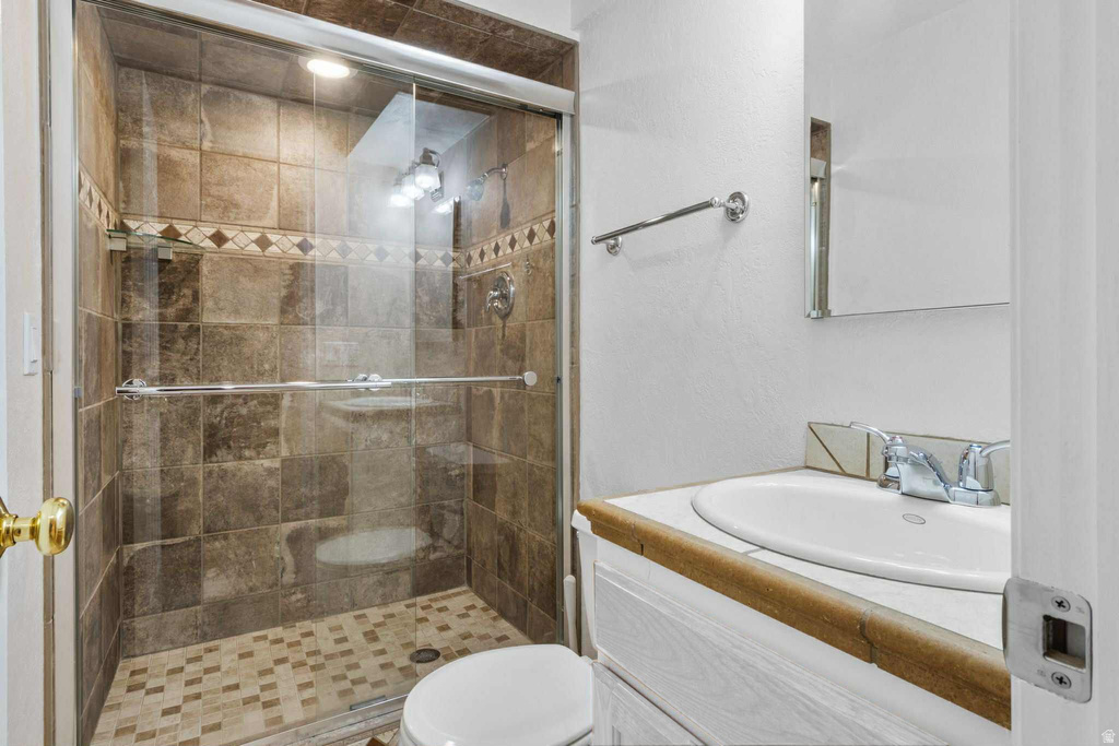 1870 E MONTEREY DR Salt Lake City, UT 84121