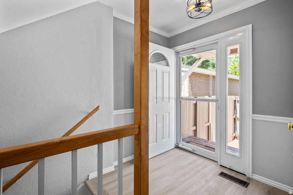 1870 E MONTEREY DR Salt Lake City, UT 84121