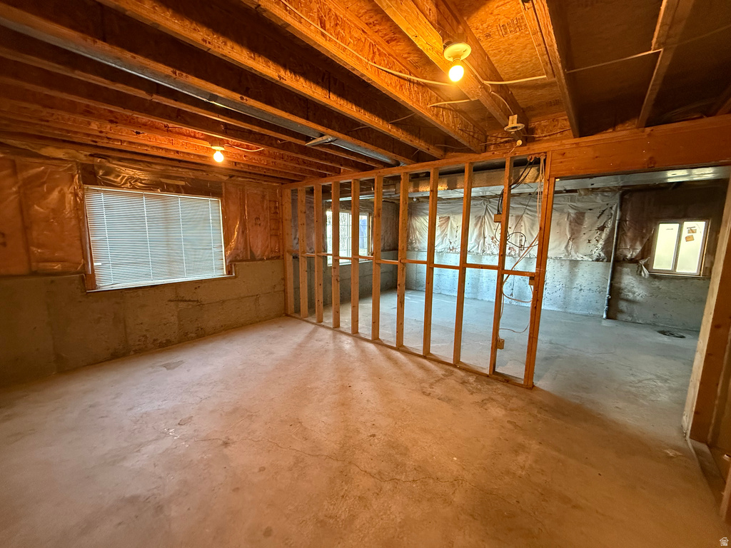 3434 S 500 E South Salt Lake, UT 84106