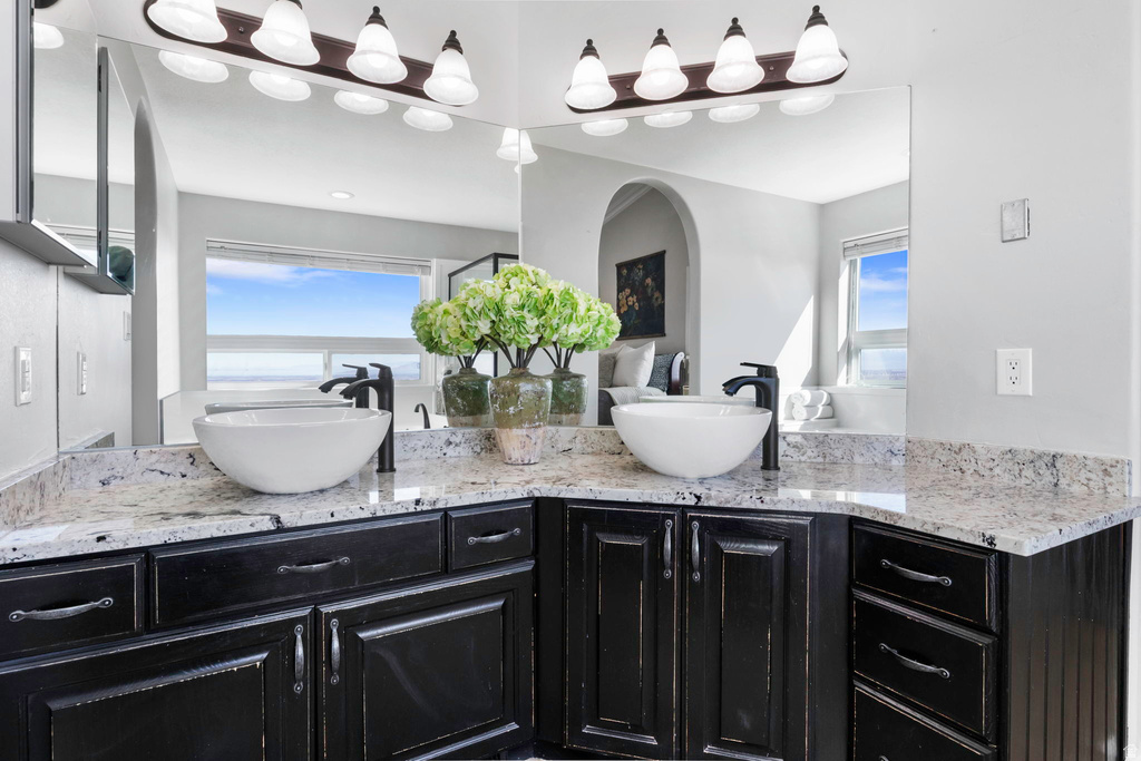 2080 SPRING OAKS DR Springville, UT 84663