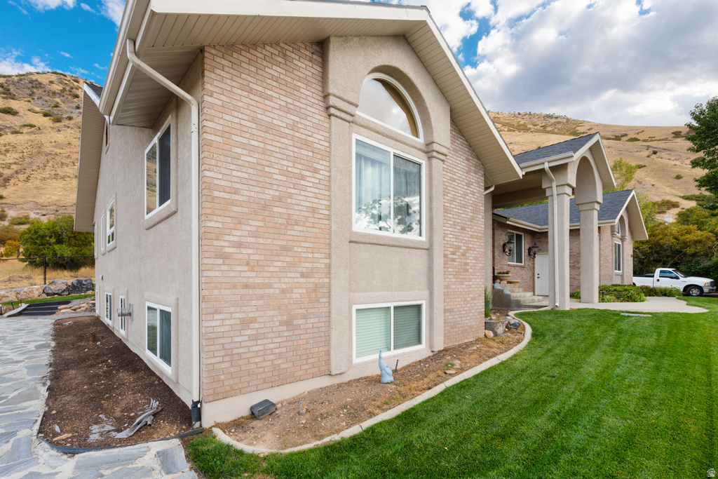 2080 SPRING OAKS DR Springville, UT 84663