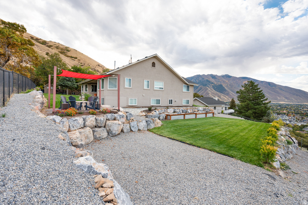 2080 SPRING OAKS DR Springville, UT 84663