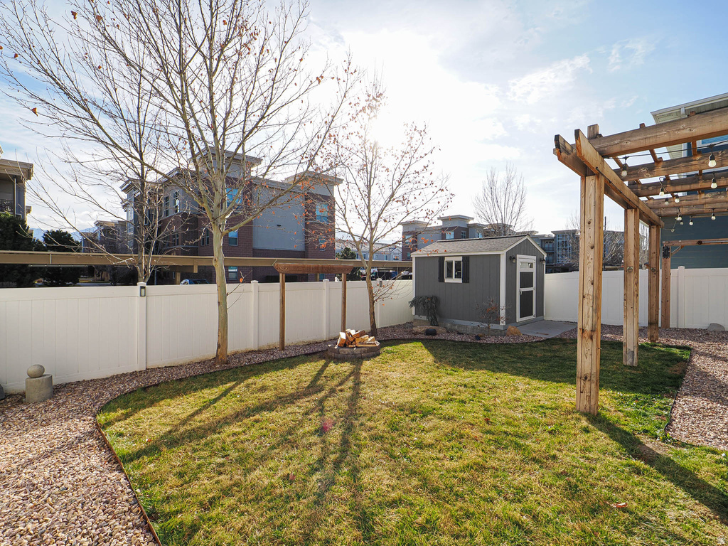 6907 S ZANDI DR Midvale, UT 84047