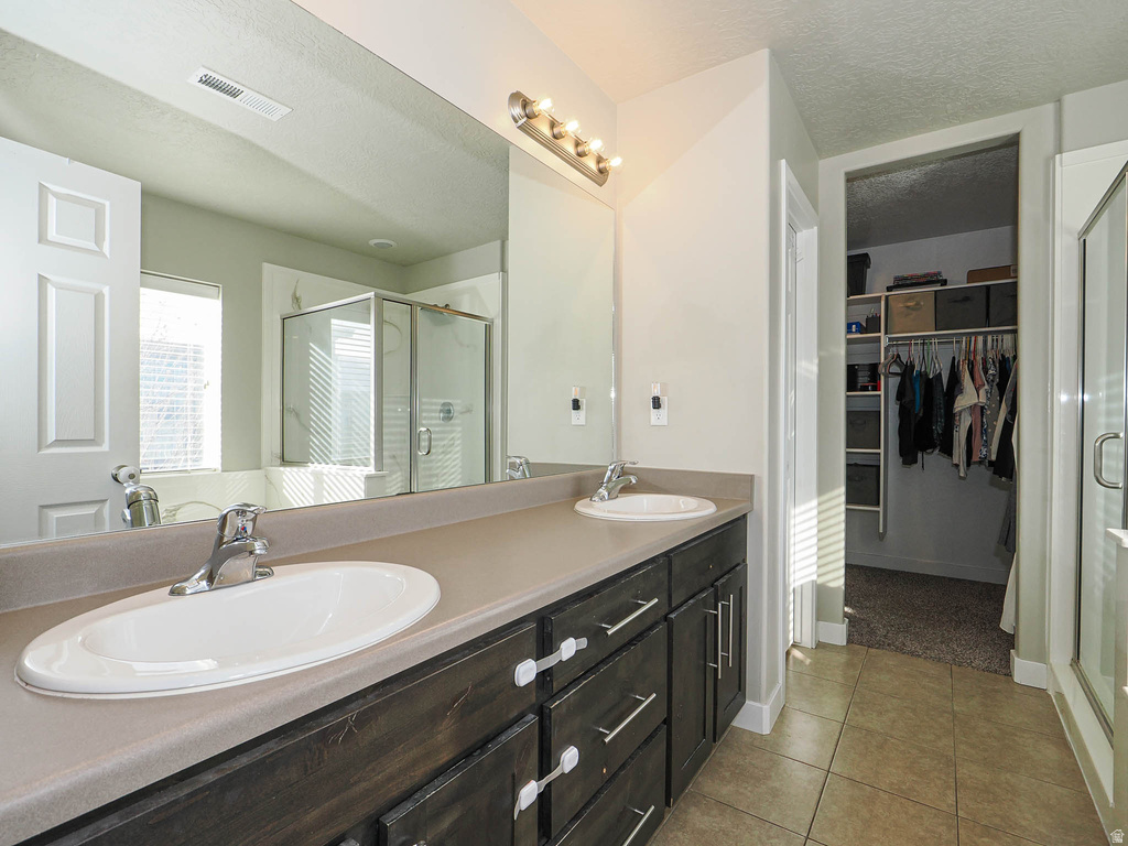 6907 S ZANDI DR Midvale, UT 84047