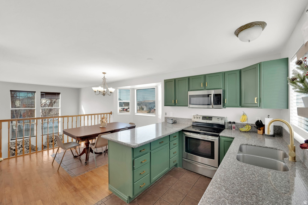 2973 S 6070 W West Valley City, UT 84128