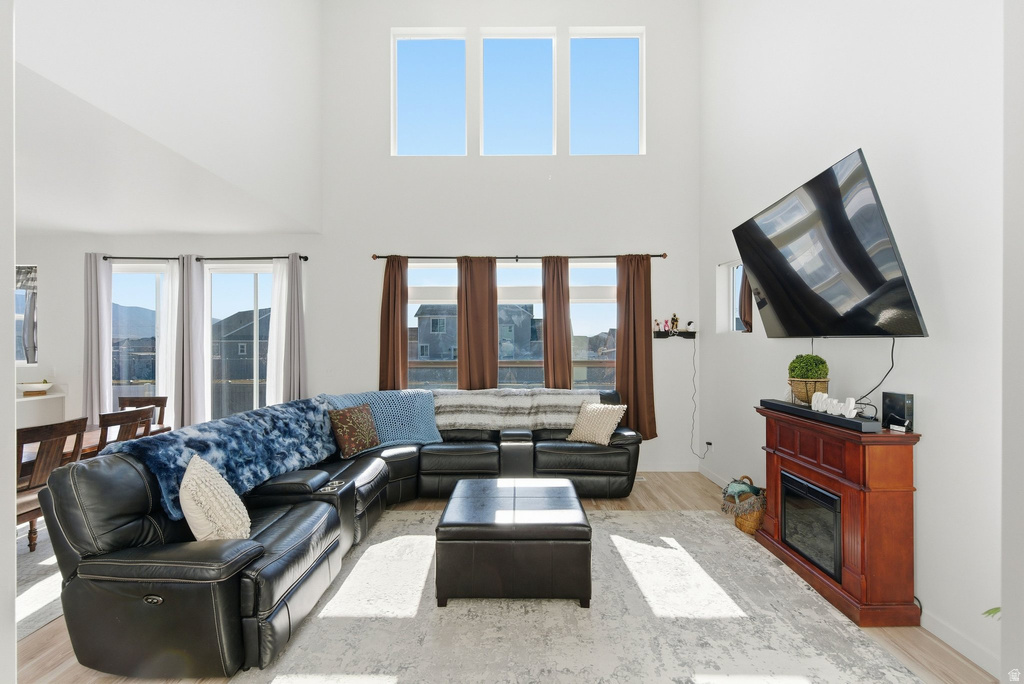 732 E STONEBRIAR DR Eagle Mountain, UT 84005