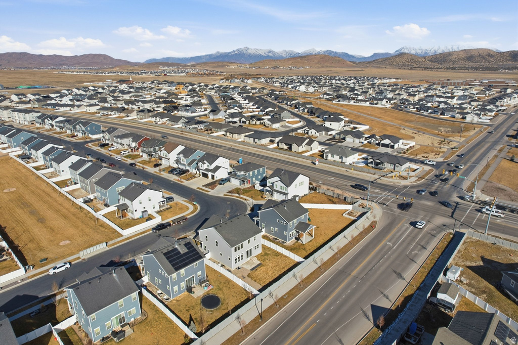 732 E STONEBRIAR DR Eagle Mountain, UT 84005