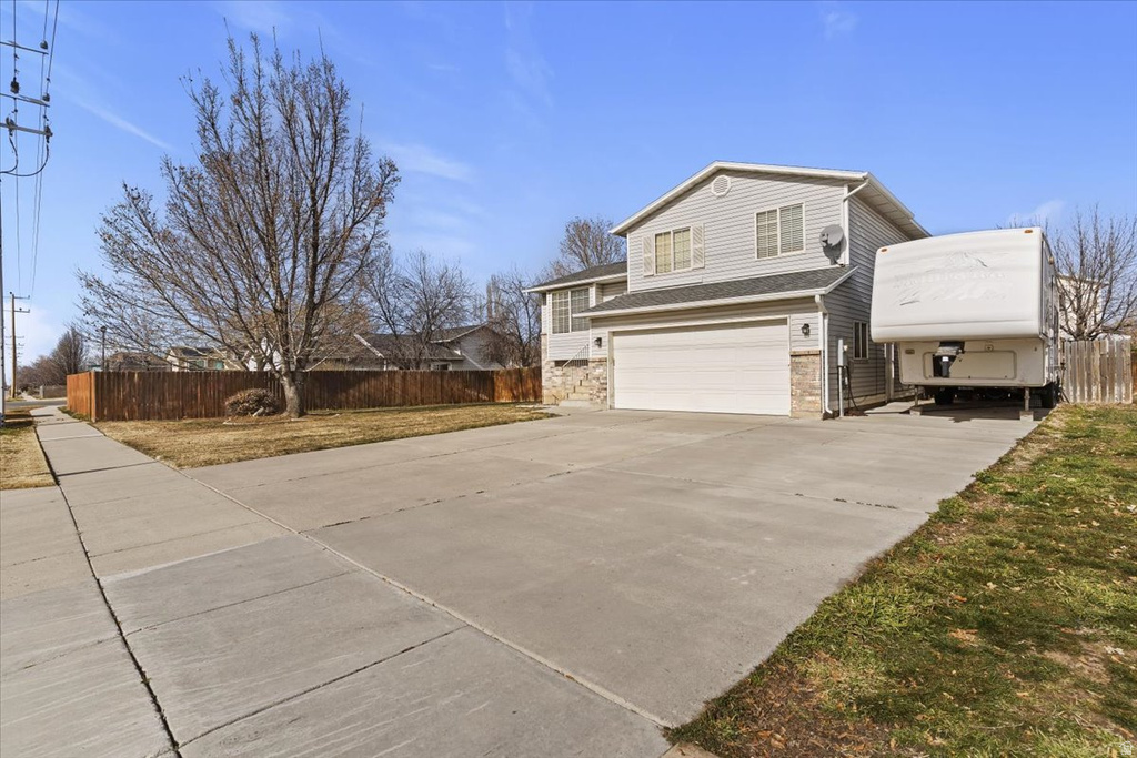 516 W 200 S Clearfield, UT 84015