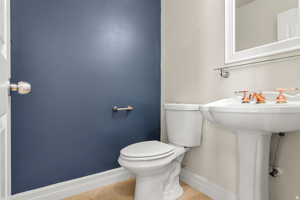 706 S 600 E Layton, UT 84041