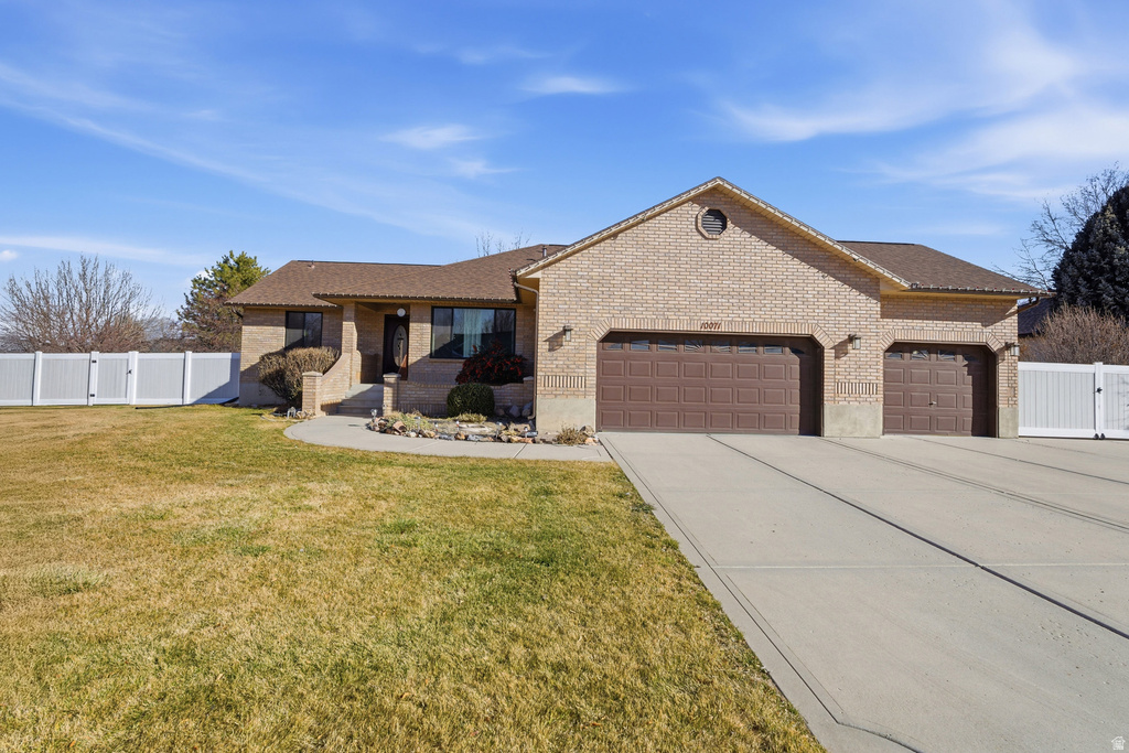 10071 S BINGHAM MINER CT South Jordan, UT 84095