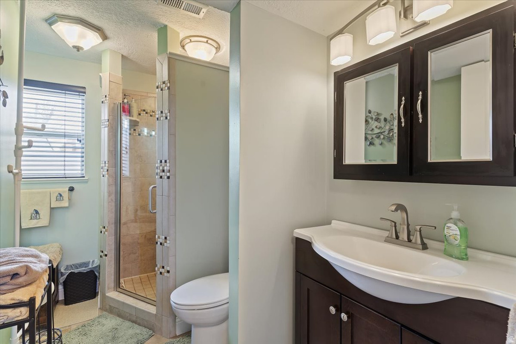 845 E CASSIE DR South Ogden, UT 84405