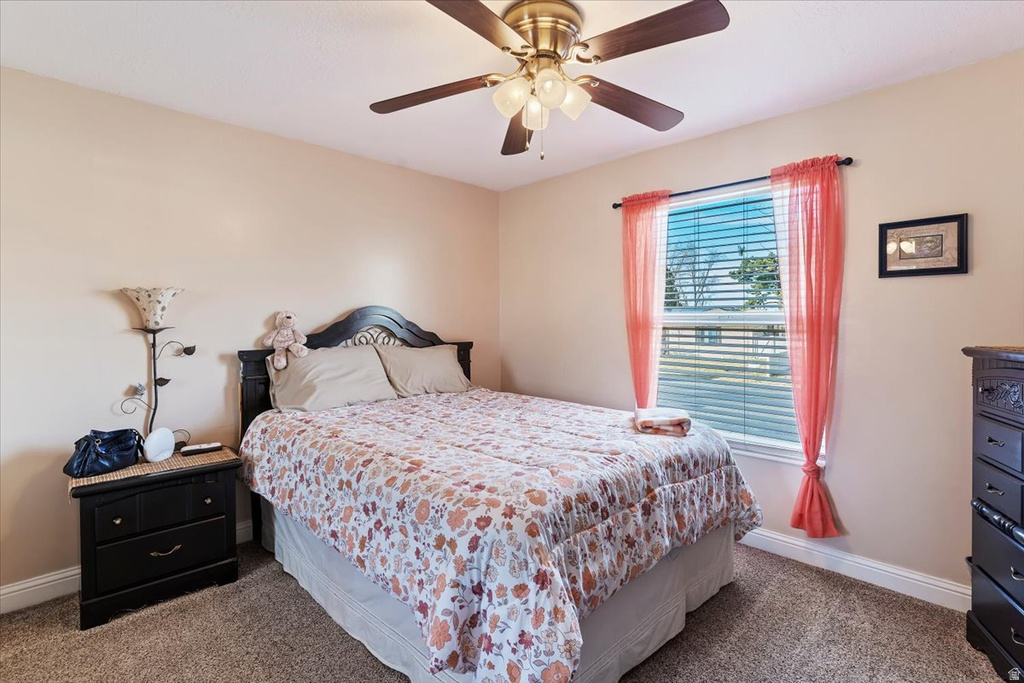 845 E CASSIE DR South Ogden, UT 84405