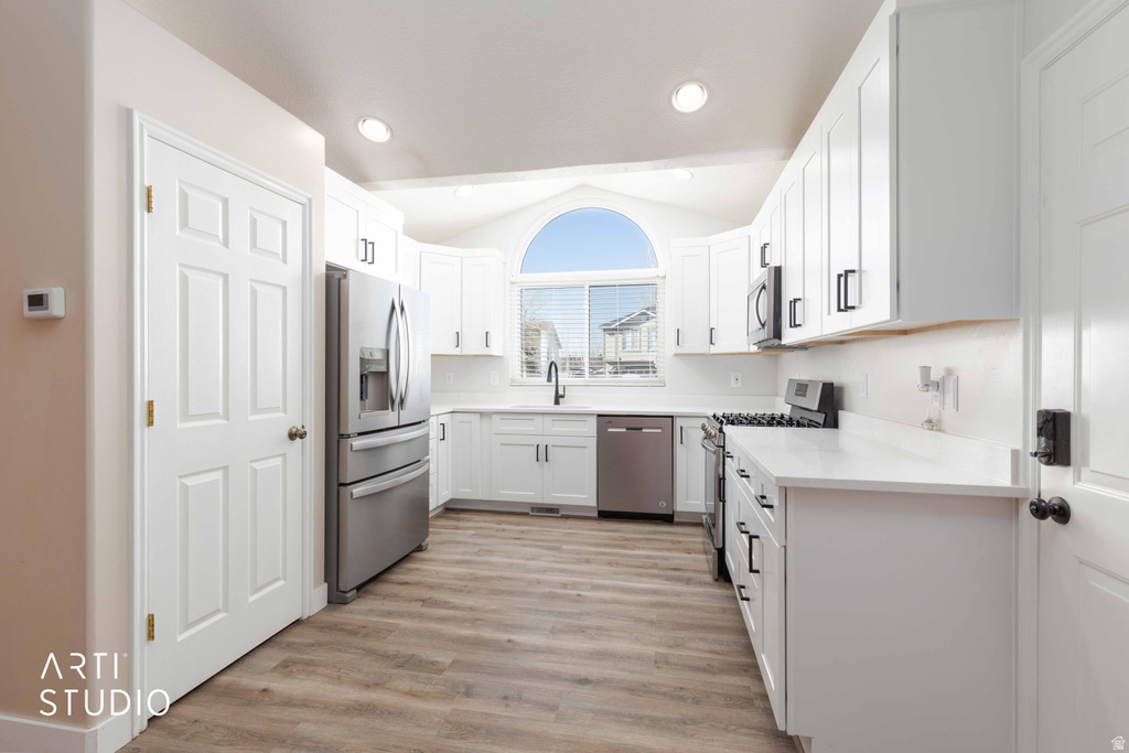 5412 S 3925 W Roy, UT 84067