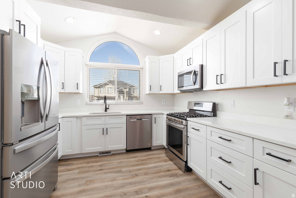 5412 S 3925 W Roy, UT 84067