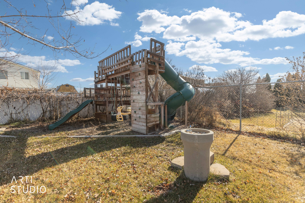 5412 S 3925 W Roy, UT 84067