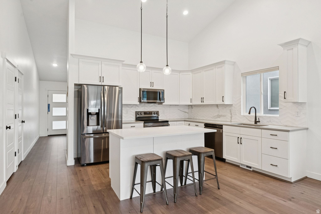 1736 W DRAKE LN #1 West Jordan, UT 84084