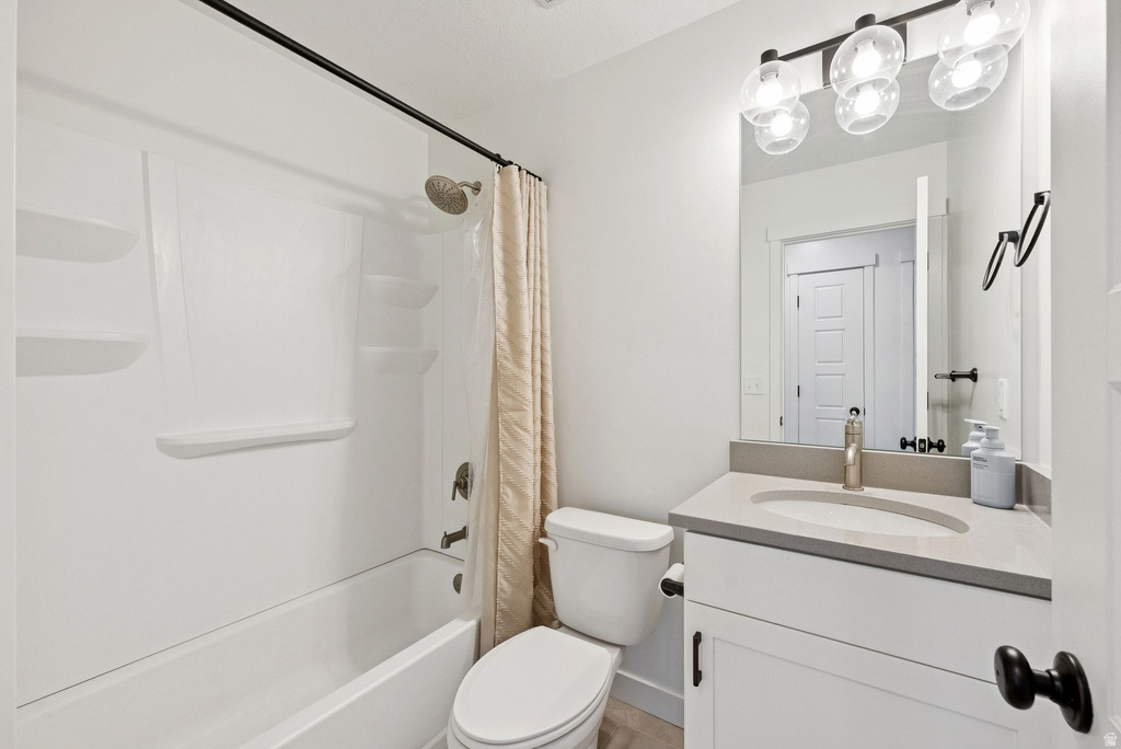 1736 W DRAKE LN #1 West Jordan, UT 84084