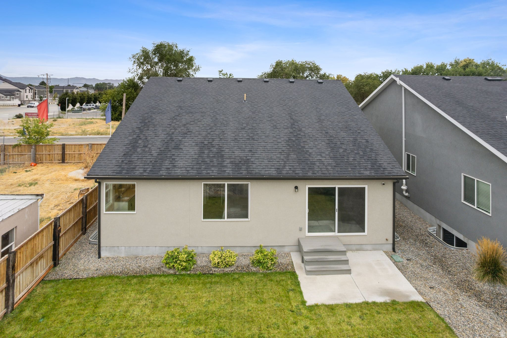 1736 W DRAKE LN #1 West Jordan, UT 84084