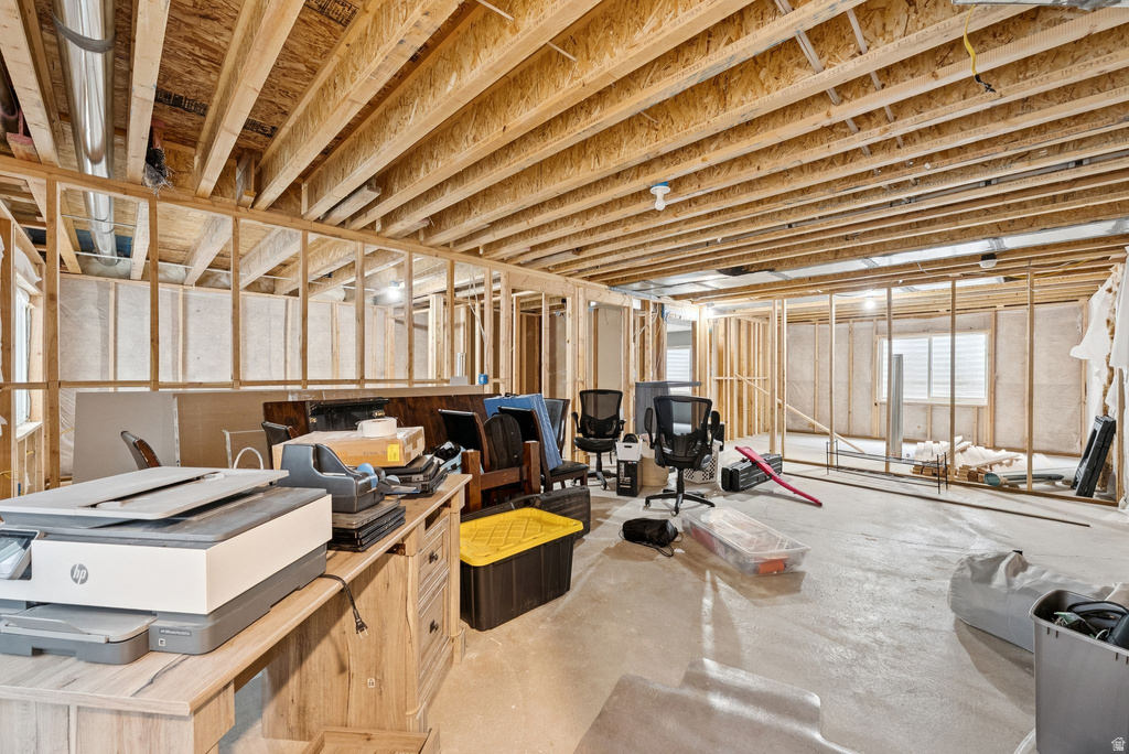 1736 W DRAKE LN #1 West Jordan, UT 84084