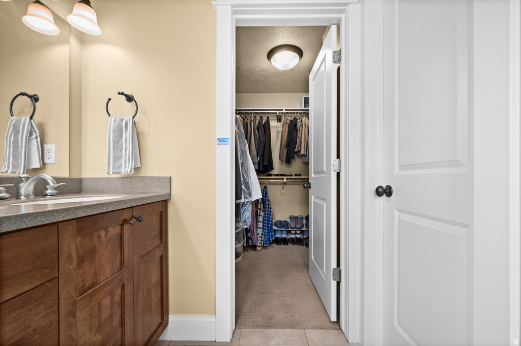 2439 E WOODWILLOW CIR Salt Lake City, UT 84109