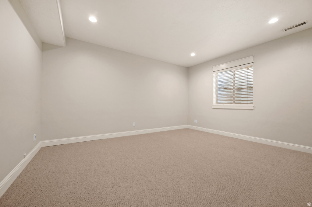 2439 E WOODWILLOW CIR Salt Lake City, UT 84109