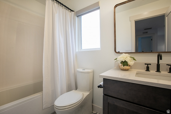 10857 S LAKE AVE #260 South Jordan, UT 84009