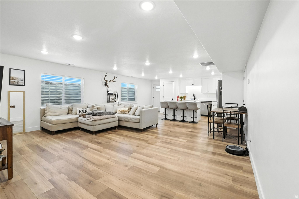 590 S 400 E Hyrum, UT 84319