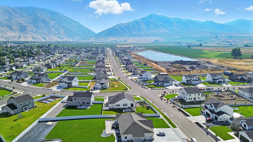 590 S 400 E Hyrum, UT 84319