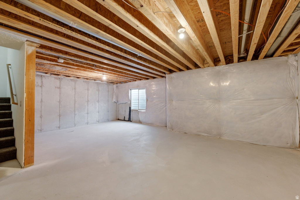 124 E CARBONELL WAY Saratoga Springs, UT 84045