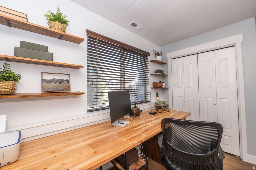 3284 S 1500 W Perry, UT 84302