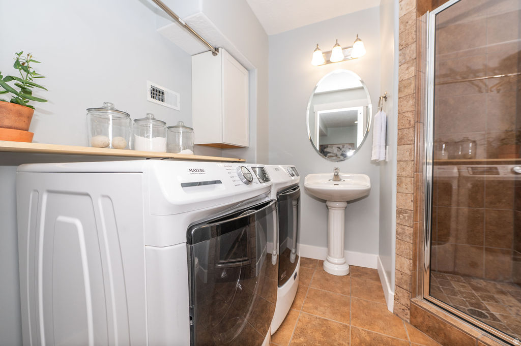 3284 S 1500 W Perry, UT 84302