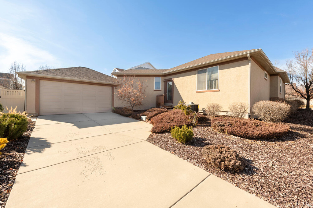 4681 W PALE MOON LN South Jordan, UT 84009