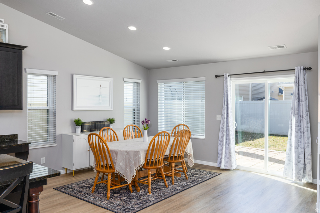 953 N CAMBRIA DR North Salt Lake, UT 84054