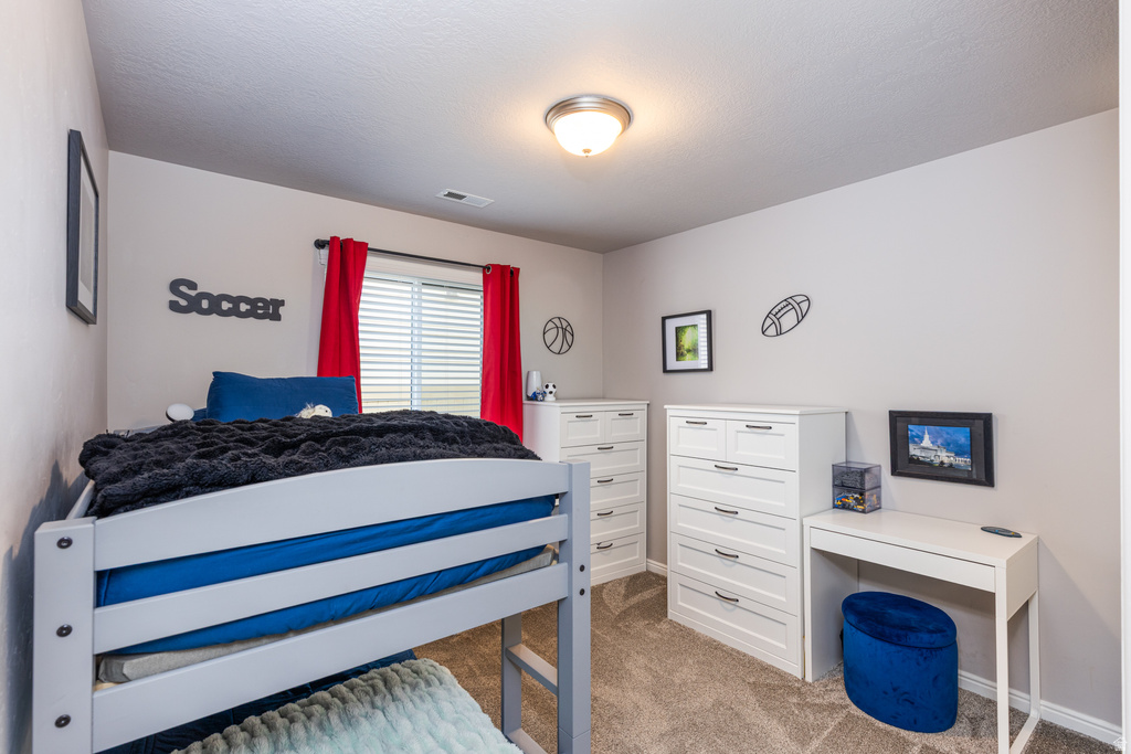 953 N CAMBRIA DR North Salt Lake, UT 84054