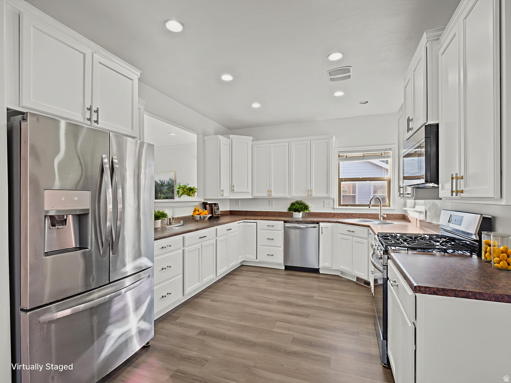 4172 W LAKE BRIDGE DR #1 South Jordan, UT 84009