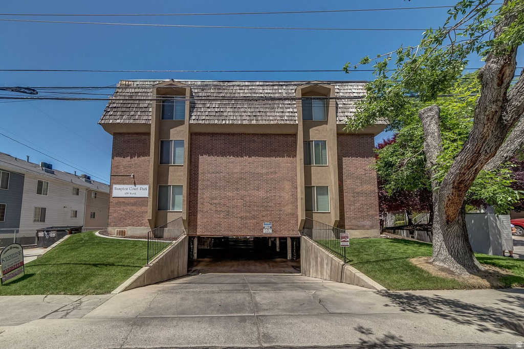 659 N 700 E #17 Provo, UT 84606