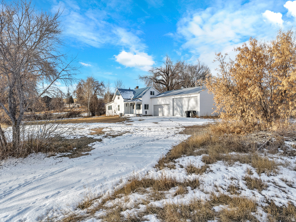 275 N DEER DR Saint Charles, ID 83272