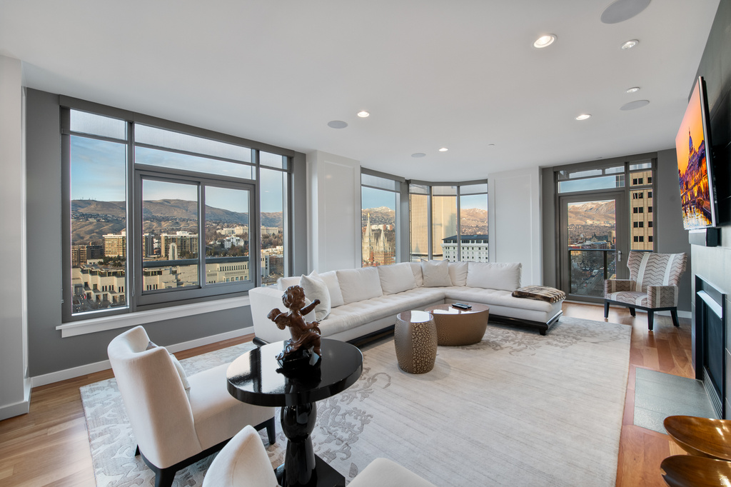 99 W SOUTH TEMPLE ST #1607 Salt Lake City, UT 84101