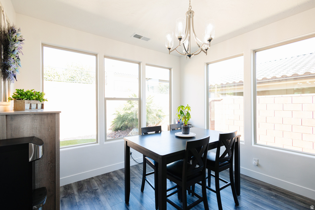 186 W PERIDOT DR Washington, UT 84780