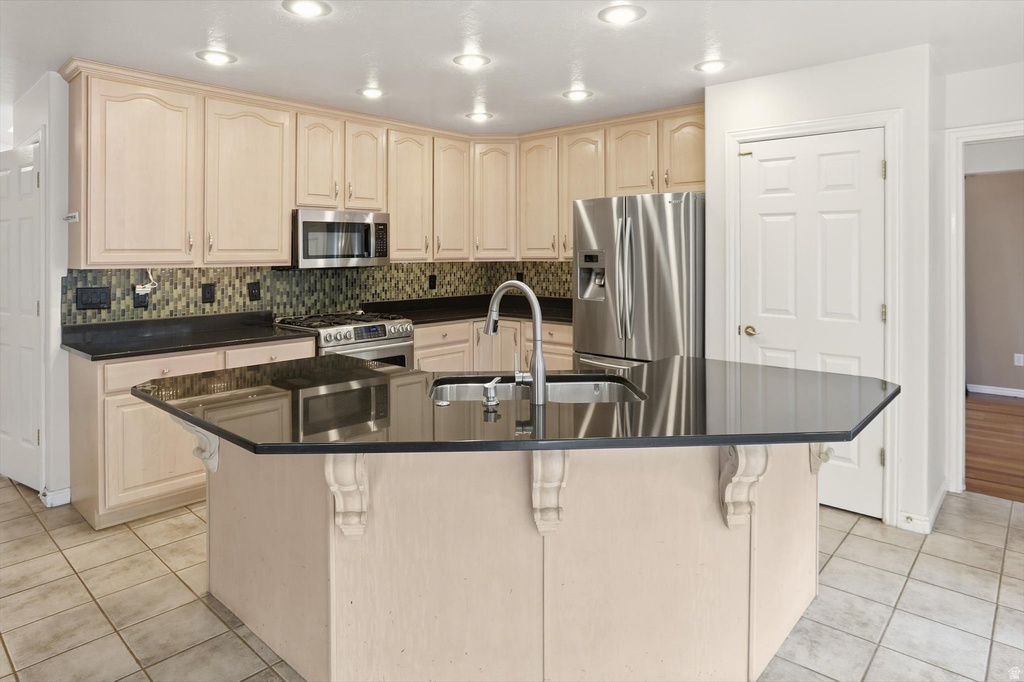 624 E ROCKY KNOLL LN Draper, UT 84020