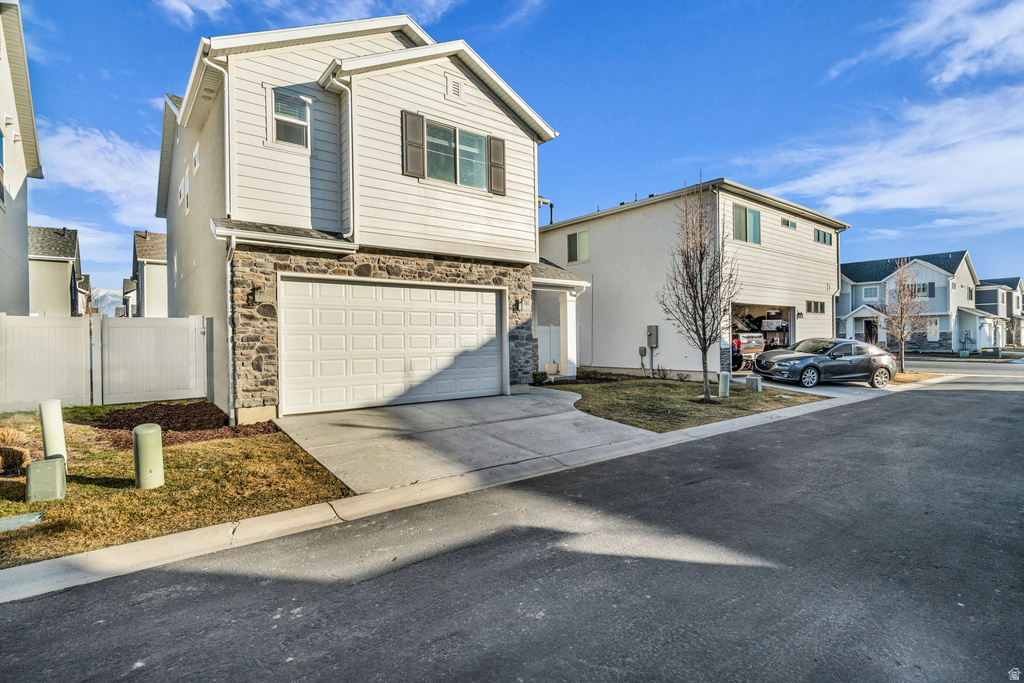 1954 W PARKVIEW DR Syracuse, UT 84075