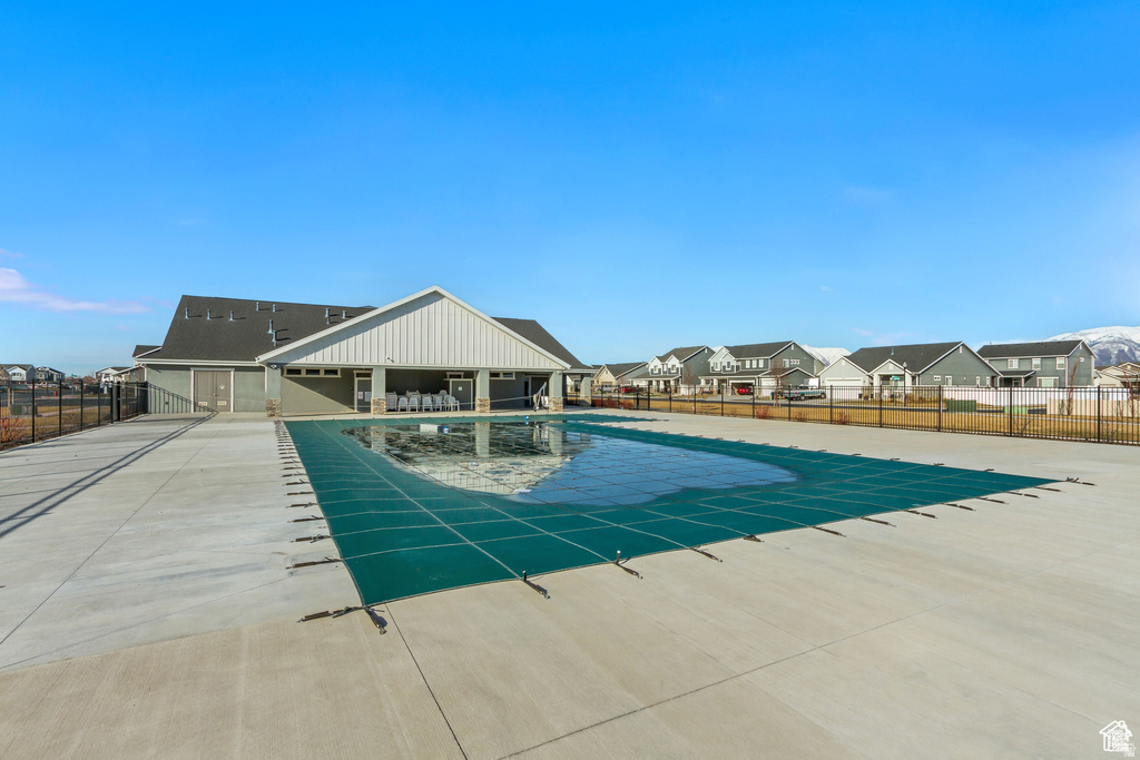 1954 W PARKVIEW DR Syracuse, UT 84075