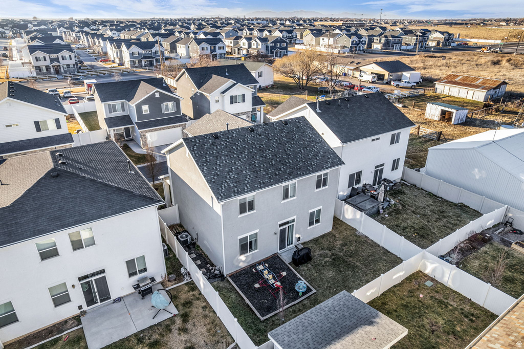 1954 W PARKVIEW DR Syracuse, UT 84075