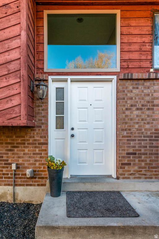 532 E 3955 S Millcreek, UT 84107