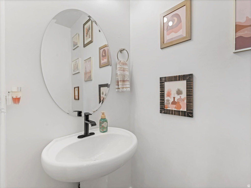 4682 W TALAVERA WAY Salt Lake City, UT 84118