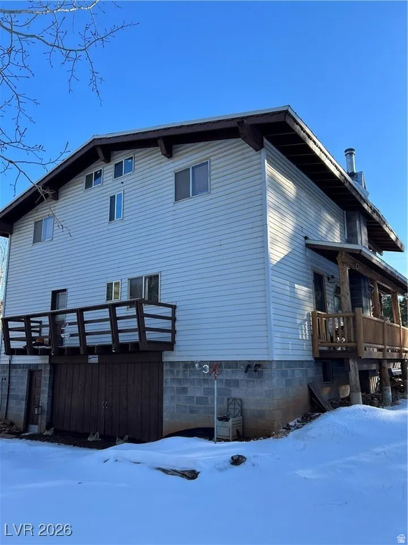 1330 W STRAWBERRY POINT RD Duck Creek Village, UT 84762