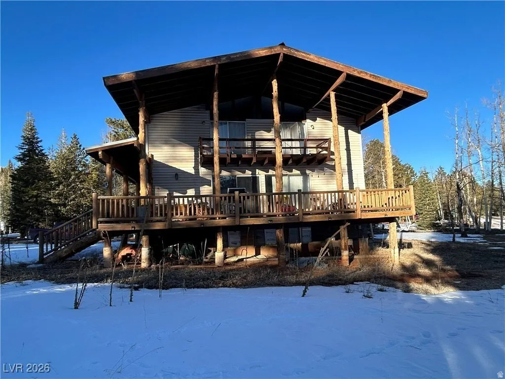 1330 W STRAWBERRY POINT RD Duck Creek Village, UT 84762