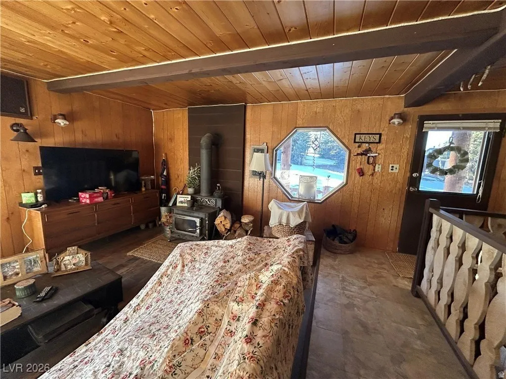 1330 W STRAWBERRY POINT RD Duck Creek Village, UT 84762