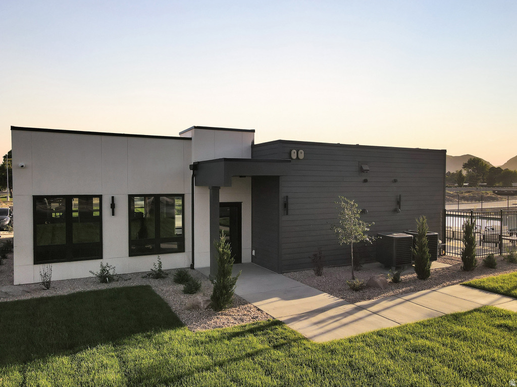 4459 S 500 E #2 Millcreek, UT 84107